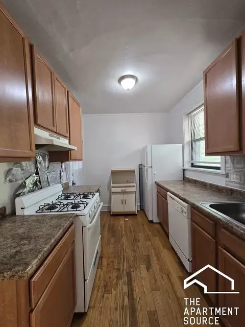 804 Washington St #3, Evanston, IL 60202