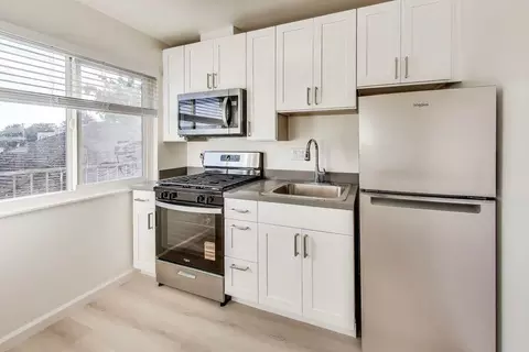 430 Vernon St #10, Oakland, CA 94610