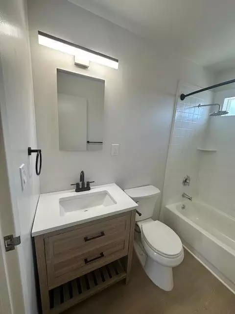 175 175195 Nova Albion Way, San Rafael, CA 94903