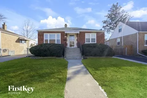 4033 Gremley Ave, Schiller Park, IL 60176