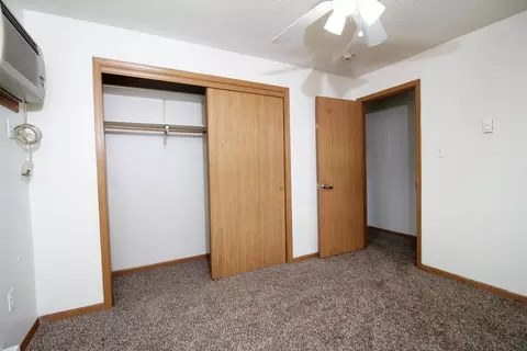 6800 SW 9th St #3, Des Moines, IA 50315
