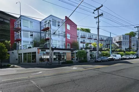 2960 Eastlake Ave E #211, Seattle, WA 98102