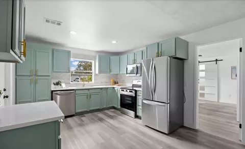 814 Hall St #3, Melbourne, FL 32901