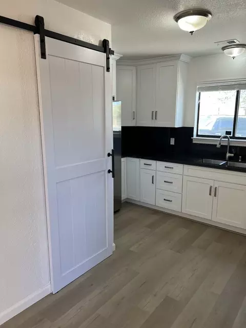 2247 Park St #NA, Livermore, CA 94551