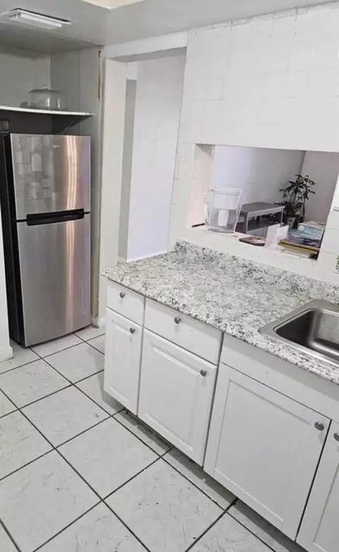 1460 NE 169th St #A2ND, North Miami Beach, FL 33162