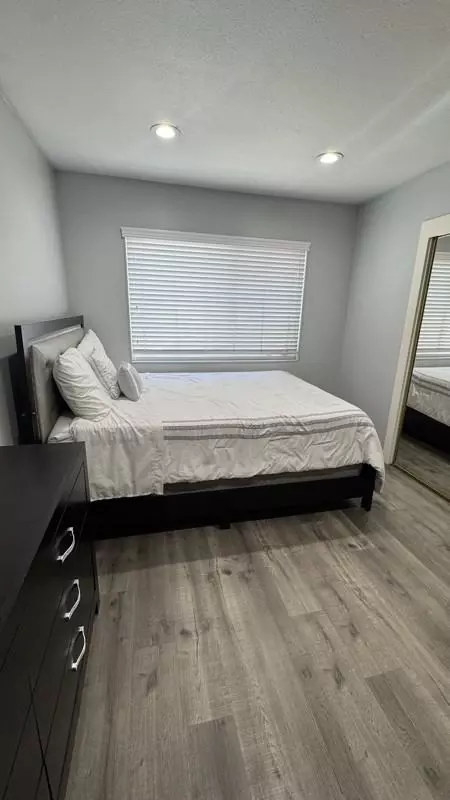938 E Franke St, Carson, CA 90746 photo 10