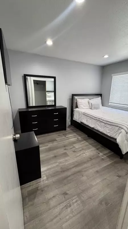 938 E Franke St, Carson, CA 90746 photo 9