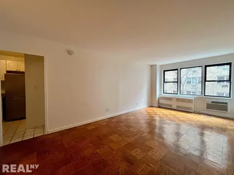 Undisclosed, New York, NY 10016