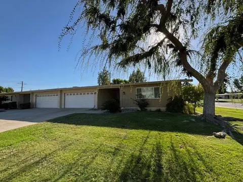 1201 Yorba Linda St, Bakersfield, CA 93309