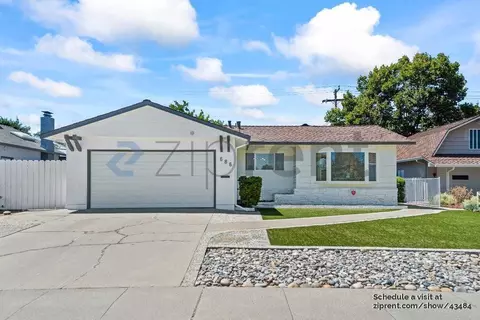 686 Pomeroy Ave, Santa Clara, CA 95051