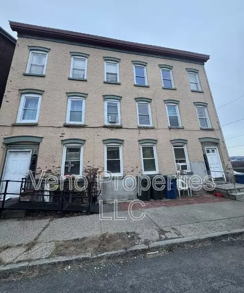 1 Cataract St #2, Cohoes, NY 12047