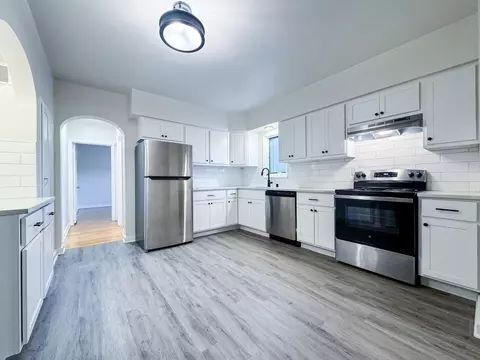 1220 Williamson St, Madison, WI 53703