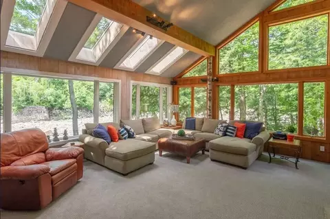 river view dr, Lincoln, NH 03251