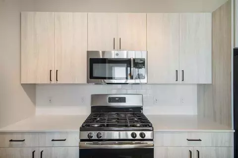 2100 Haddonfield Rd #10305, Pennsauken, NJ 08110
