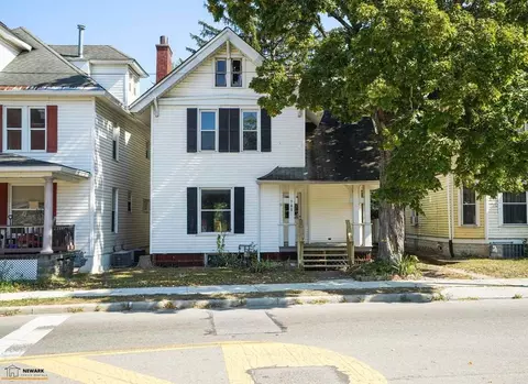 588 Mount Vernon Rd, Newark, OH 43055