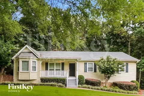 2330 Mills Wood Run, Canton, GA 30114