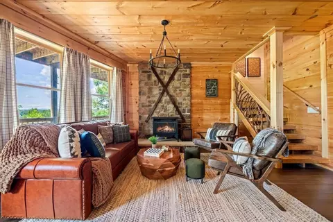 tunnel ridge dr, Sevierville, TN 37876