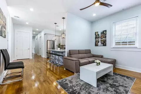 baronne st, New Orleans, LA 70113