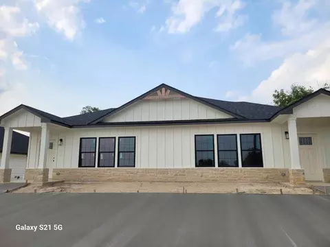 112 Coralee Ln #B, Moody, TX 76557