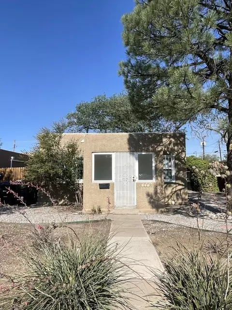 407 Harvard Dr SE #407, Albuquerque, NM 87106