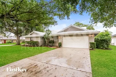 3999 NW 73rd Way, Coral Springs, FL 33065