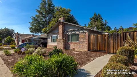 134 Kittoe Dr #A, Mountain View, CA 94043