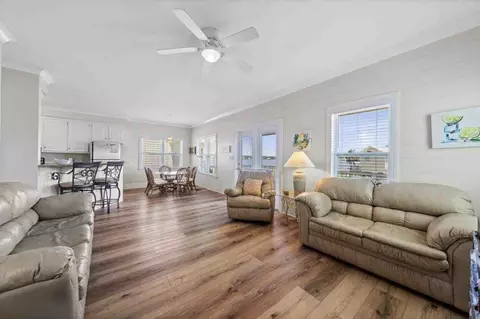 gulf ave, Gulf Shores, AL 36542