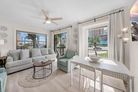 w 6th ave, Gulf Shores, AL 36542