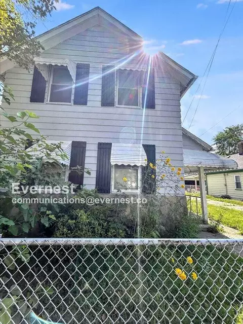 3295 W 46th St #A, Cleveland, OH 44102