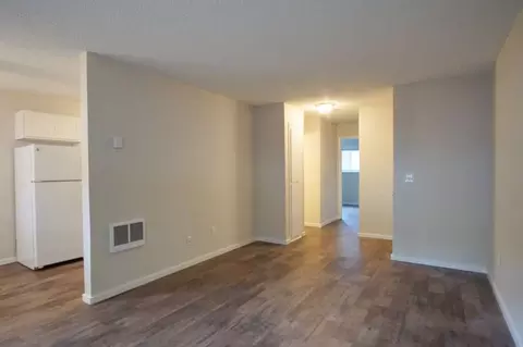 1523 SE Stark St, Portland, OR 97214