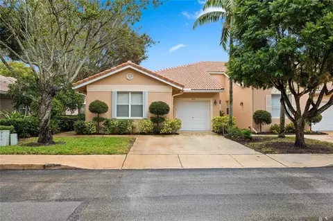 243 Coral Trace Ln, Delray Beach, FL 33445