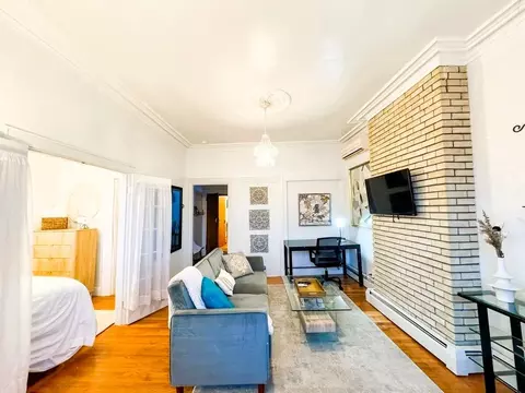 285 Washington St #3, Brookline, MA 02445