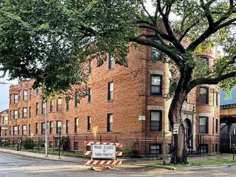 3834 N Wilton Ave #3, Chicago, IL 60613
