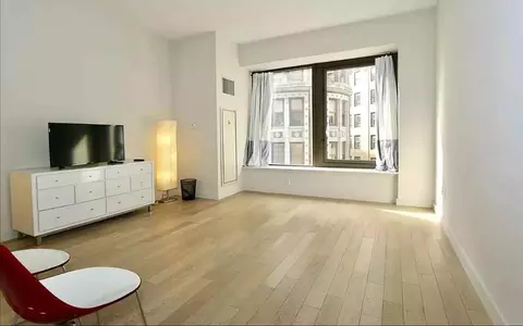 75 Wall St #18I, New York, NY 10005