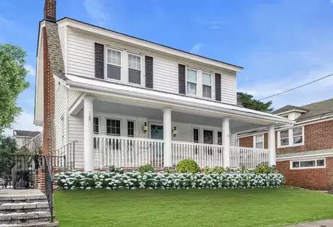 105 5th Ave, Avon By The Sea, NJ 07717