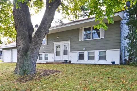 1000 50th Ave NE, Columbia Heights, MN 55421