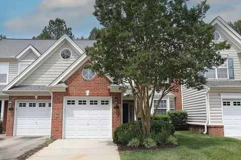 9506 Dellbrook Ct, Raleigh, NC 27617