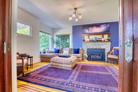 w mcgraw pl, Seattle, WA 98119
