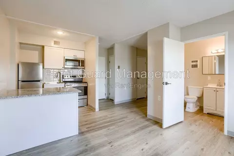 7300 Graceland Dr #323, Omaha, NE 68134