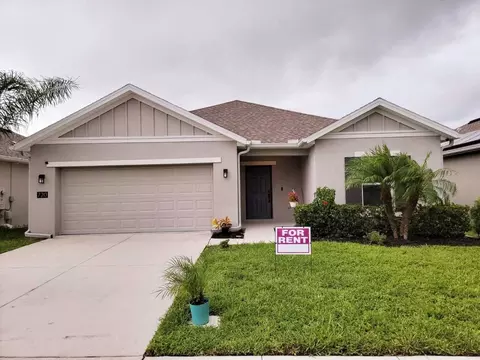 720 Taurus Ln, Saint Cloud, FL 34772