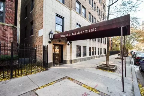 817 W Lakeside Pl #106, Chicago, IL 60640