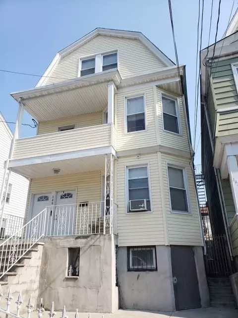 247 Parker St #3, Newark, NJ 07104