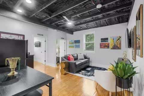 camellia st, Biloxi, MS 39531