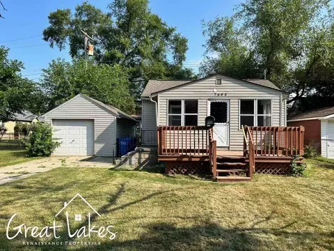 7605 Jackson Ave, Warren, MI 48091