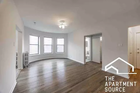 7728 N Marshfield Ave #2C, Chicago, IL 60626