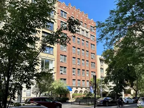 434 W Wellington Ave #606, Chicago, IL 60657