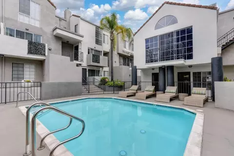 316 N Maple St, Burbank, CA 91505
