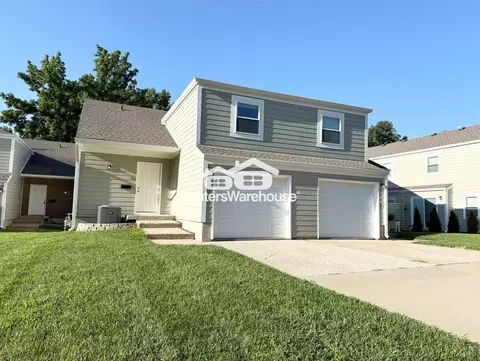 7109 W 69th St, Overland Park, KS 66204