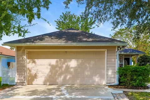 4390 Hanging Moss Dr, Orange Park, FL 32073