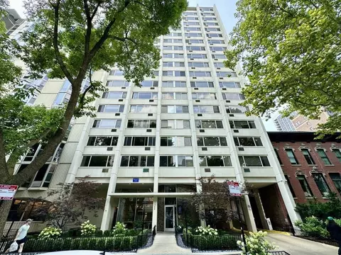 1344 N Dearborn St #10A, Chicago, IL 60610